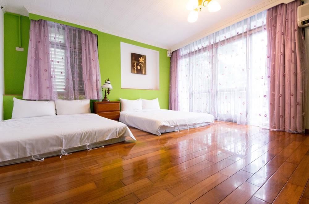 Dog House Bed and Breakfast T'ai-tung Buitenkant foto