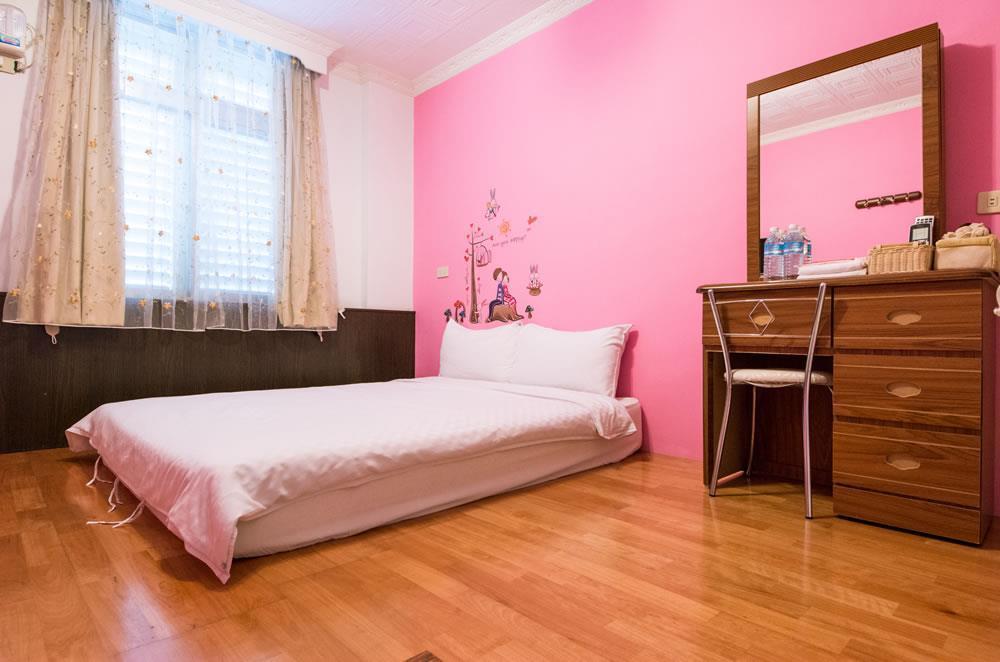 Dog House Bed and Breakfast T'ai-tung Buitenkant foto