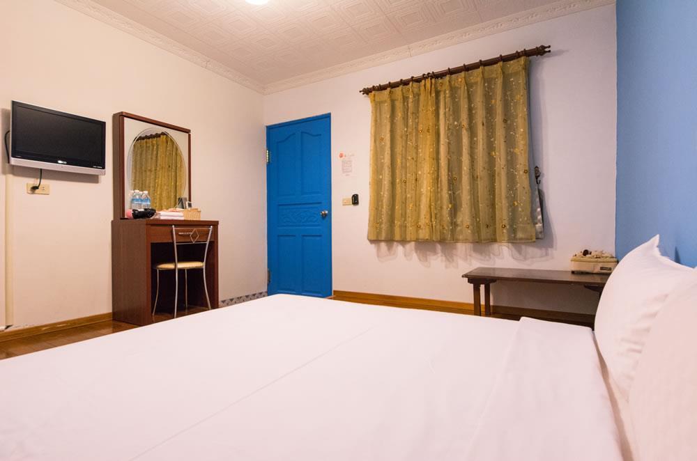 Dog House Bed and Breakfast T'ai-tung Buitenkant foto